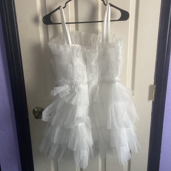 NWT isabelle’s closet white tulle mini dress (size: S) - Picture 2 of 4